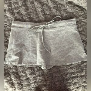 EDIKTED Bayside Slitted micro skort grey